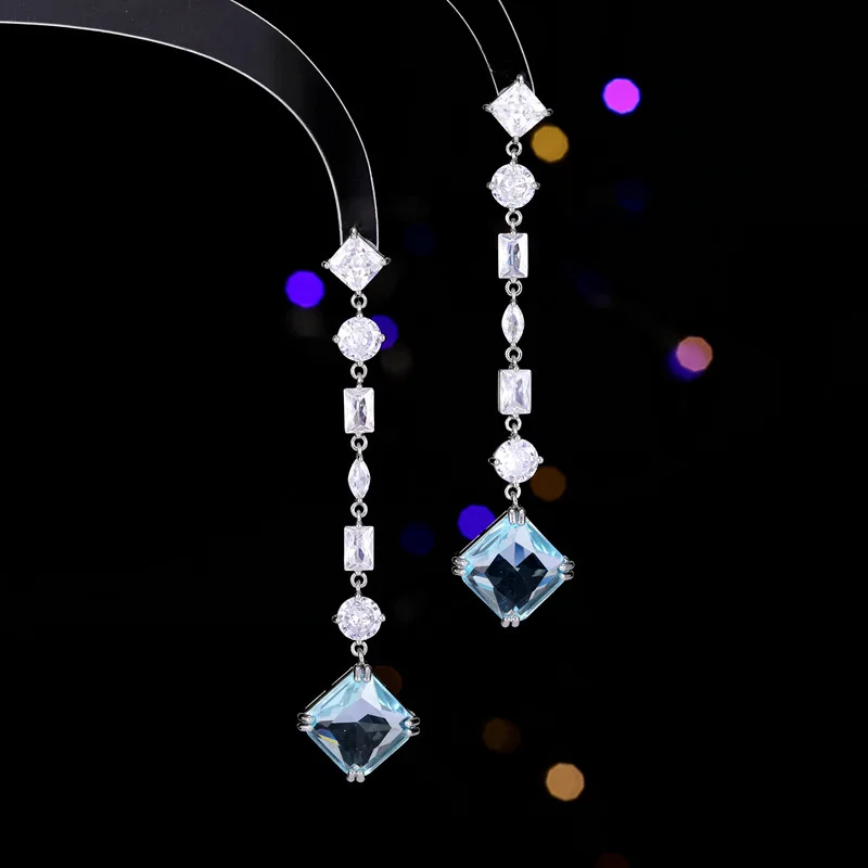 Sparkling Square Zircon Long Tassel Light Luxury Niche Super Fairy Temperament Earrings S925 Silver Needle Fashio
Sparkling Square Zircon Long Tassel Light Luxury Niche Super Fairy Temperament Earrings S925 Silver Needle Fashio