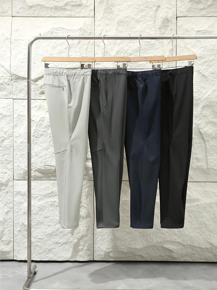 Уличные мужские мягкие повседневные брюки на подкладке Fce, 3D эргономичные ветрозащитные прямые брюки, городские уличные брюки
Уличные мужские мягкие повседневные брюки на подкладке Fce, 3D эргономичные ветрозащитные прямые брюки, городские уличные брюки