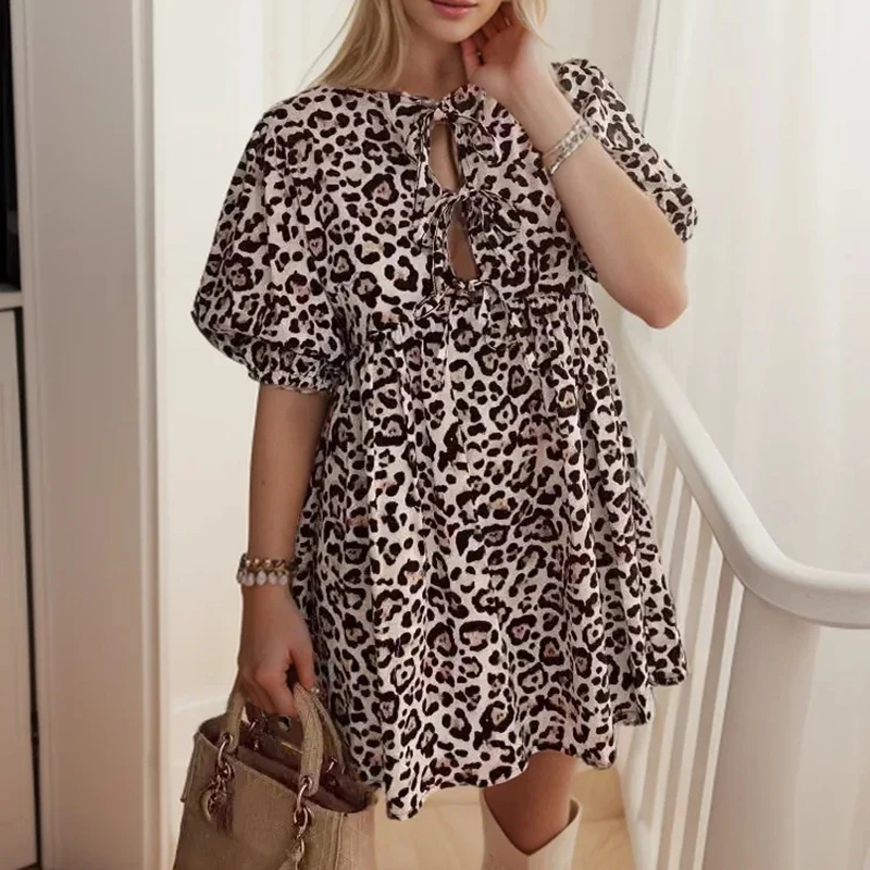 Summer Puff Sleeve Leopard Mini Dress For Women 2024 Lace Up A Line Casual Elegant Dress O Neck Half Sleeve Loose Modest Dress
Summer Puff Sleeve Leopard Mini Dress For Women 2024 Lace Up A Line Casual Elegant Dress O Neck Half Sleeve Loose Modest Dress
