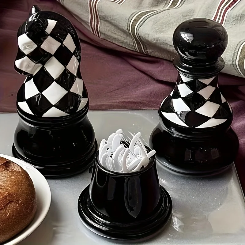 Retro Chess Pieces Toothpick Dispenser Ceramics Toothpick Box Creative Table Decoration & Accessories Dental Floss Case Gifts
Retro Chess Pieces Toothpick Dispenser Ceramics Toothpick Box Creative Table Decoration & Accessories Dental Floss Case Gifts