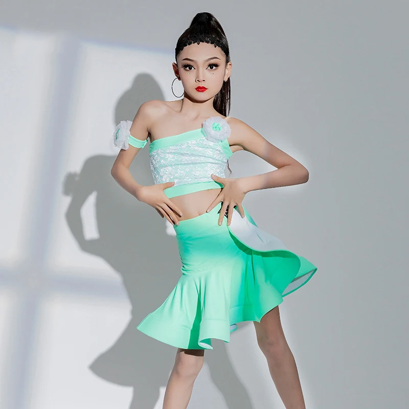 Green Oblique Shoulder Latin Top Skirt Child Latin Dance Competition Costume Girls Latin Dance Clothing Stage Dance Wear 8447
Green Oblique Shoulder Latin Top Skirt Child Latin Dance Competition Costume Girls Latin Dance Clothing Stage Dance Wear 8447
