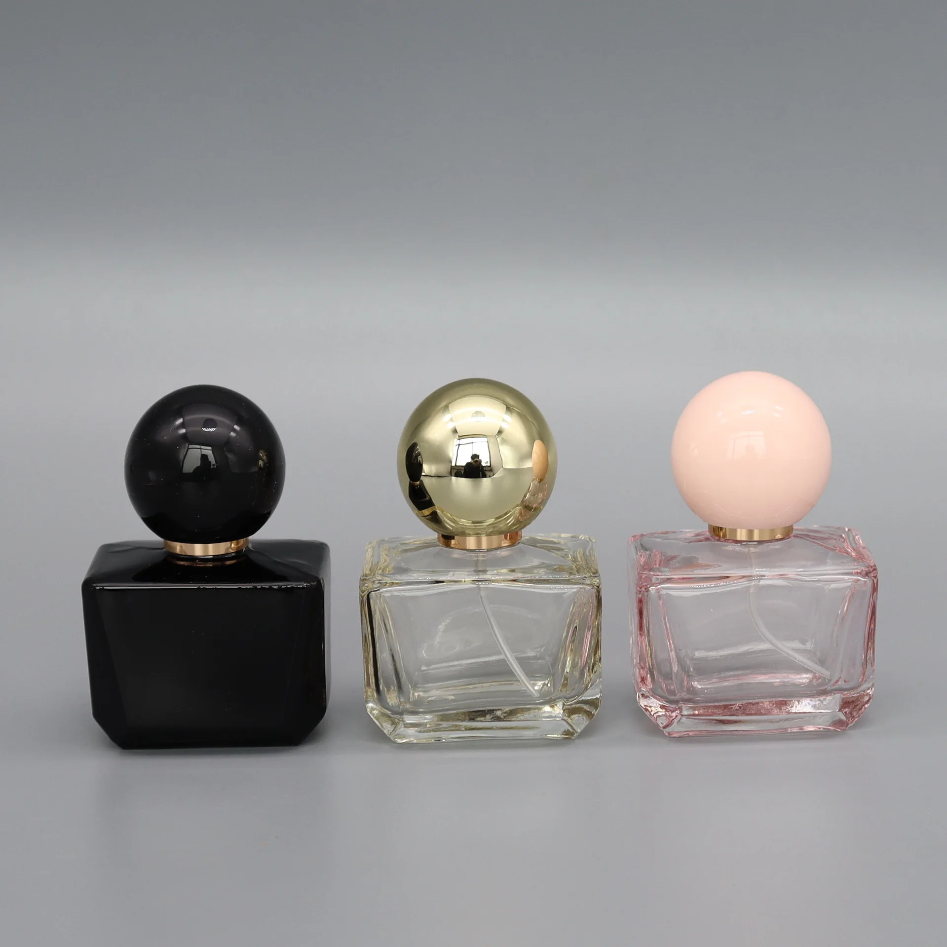 30ml High-End Glass Perfume Bottle Empty, Portable Refillable Spray Atomizer, Cosmetic Travel Container
30ml High-End Glass Perfume Bottle Empty, Portable Refillable Spray Atomizer, Cosmetic Travel Container