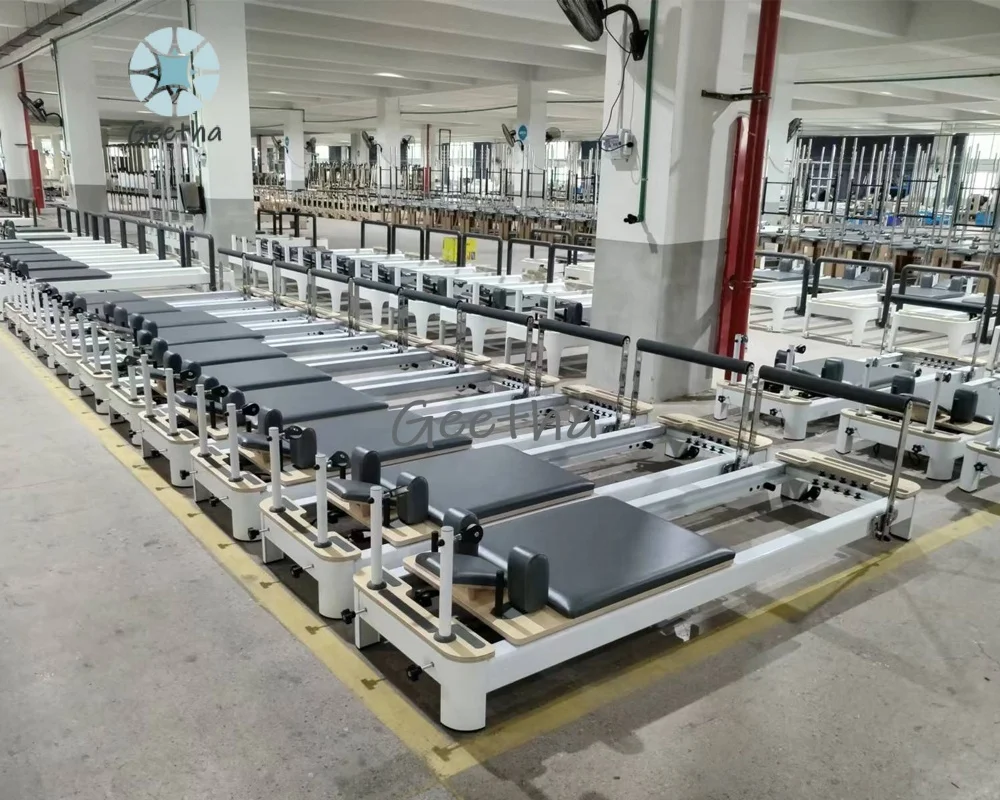 2024 Professional Yoga Studio Equipment Pilates Bed Aluminium Reformer Pilates Machine for Club
2024 Professional Yoga Studio Equipment Pilates Bed Aluminium Reformer Pilates Machine for Club