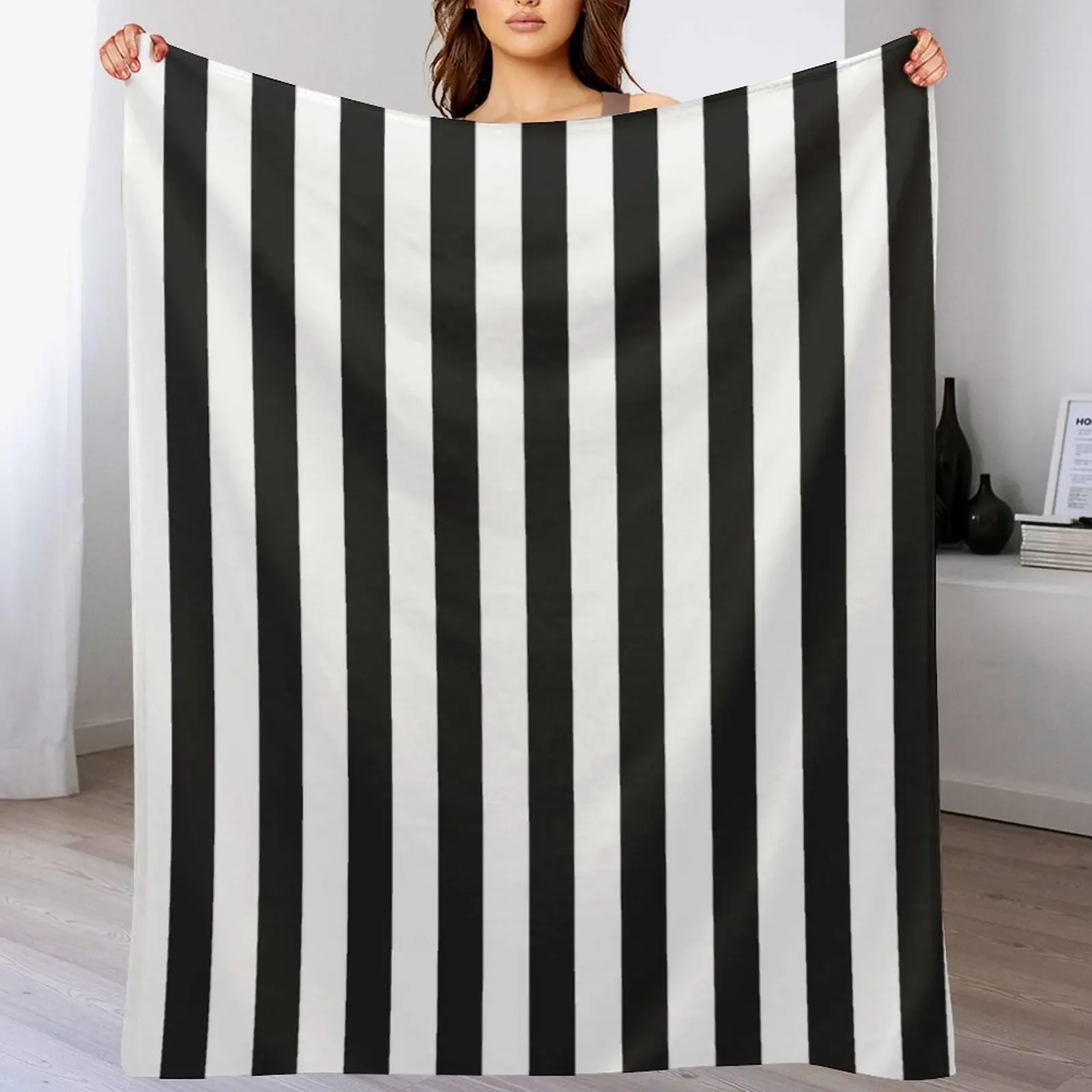 black white stripes Throw Blanket Warm Accent Blanket for Living Room Decoration
black white stripes Throw Blanket Warm Accent Blanket for Living Room Decoration