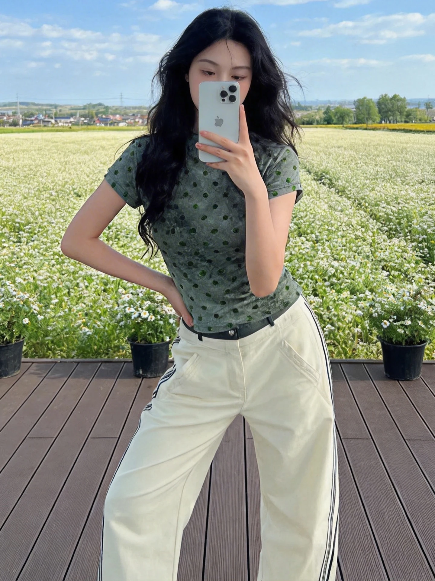 2026 Summer Trendy Short Sleeve T-Shirt And High Waist Wide Leg Pants Women's Fashion Set Korean Style Casual Outfit Two Pieces
2026 Summer Trendy Short Sleeve T-Shirt And High Waist Wide Leg Pants Women's Fashion Set Korean Style Casual Outfit Two Pieces