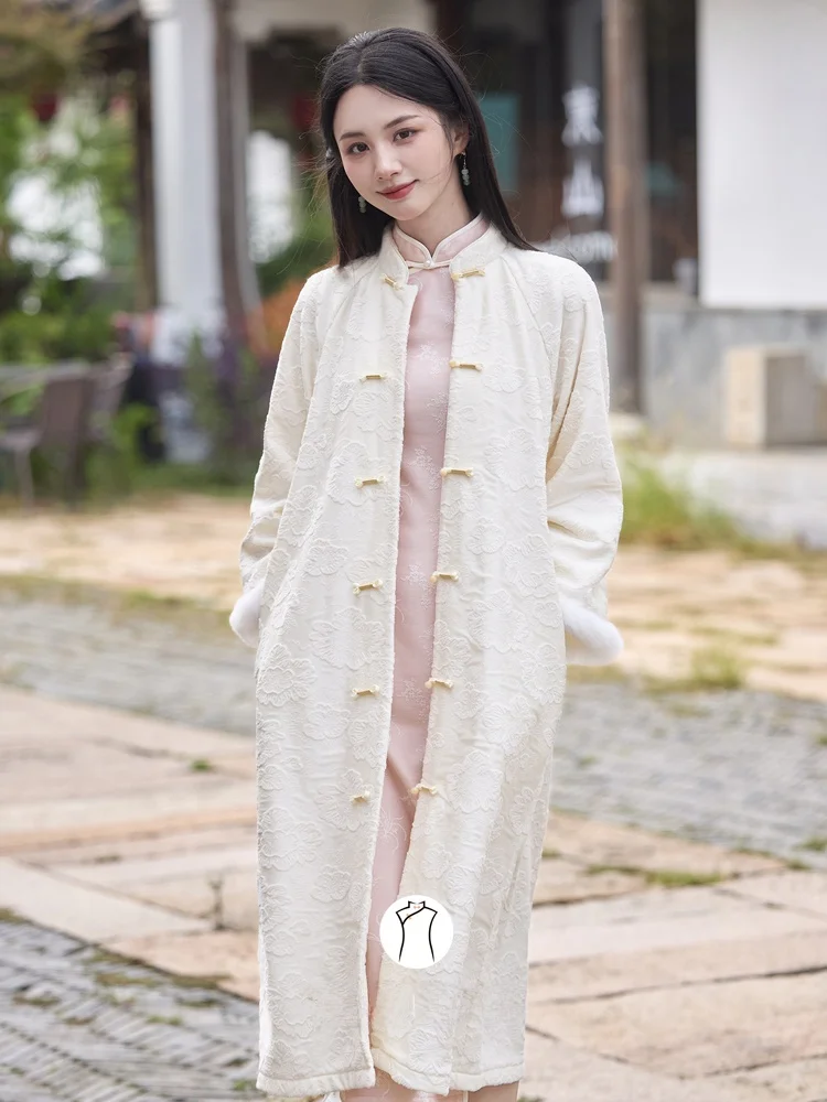 Утепленная длинная вязаная куртка с флаговым узором в новом китайском стиле, теплая хлопковая куртка для женщин в национальном стиле
Утепленная длинная вязаная куртка с флаговым узором в новом китайском стиле, теплая хлопковая куртка для женщин в национальном стиле