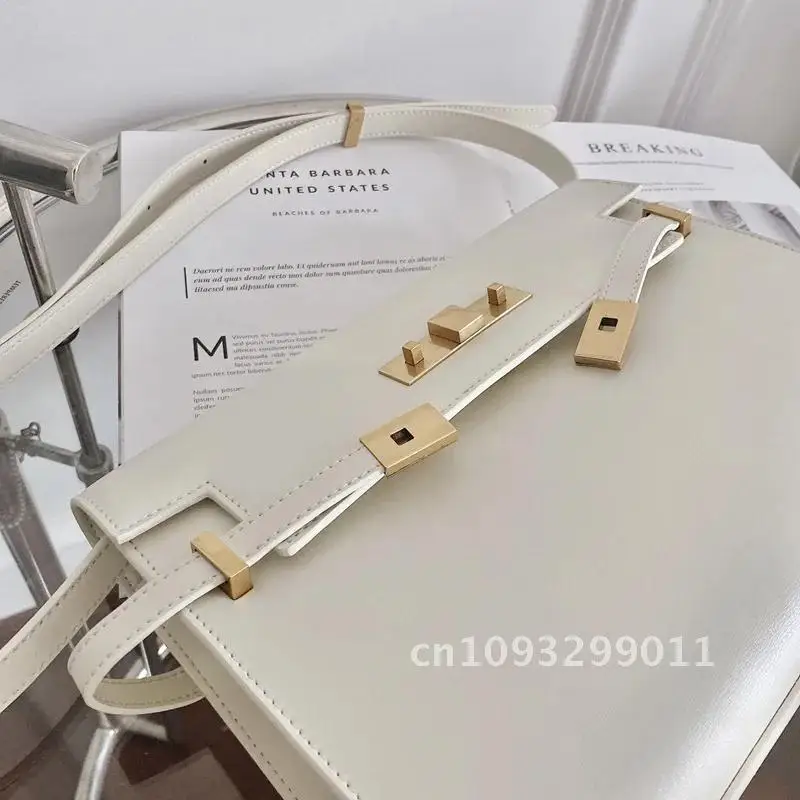 Female Brand Designer Handbags Top Quality Genuine Leather Shoulder Women Brown Crossbody Luxury Fashion Bag Black Bags
Female Brand Designer Handbags Top Quality Genuine Leather Shoulder Women Brown Crossbody Luxury Fashion Bag Black Bags