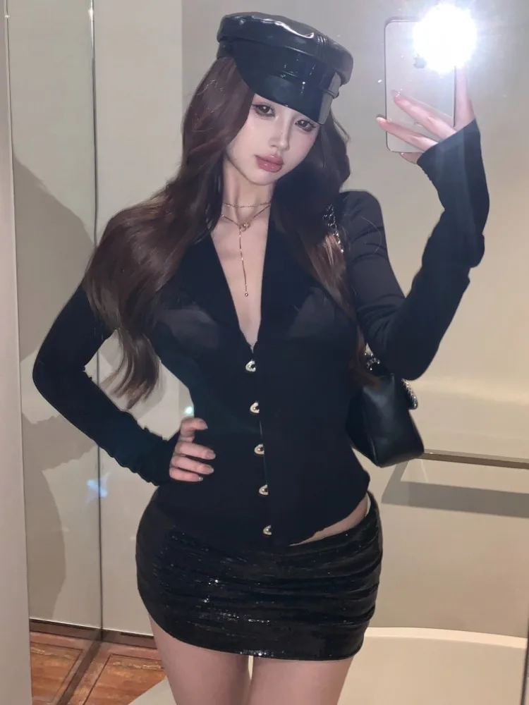 Sexy Spicy Girl Long Sleeve V-Neck Black Top And Skirt Set Women's Autumn Winter Fashion Bright Sequins Bodycon Outfit
Sexy Spicy Girl Long Sleeve V-Neck Black Top And Skirt Set Women's Autumn Winter Fashion Bright Sequins Bodycon Outfit