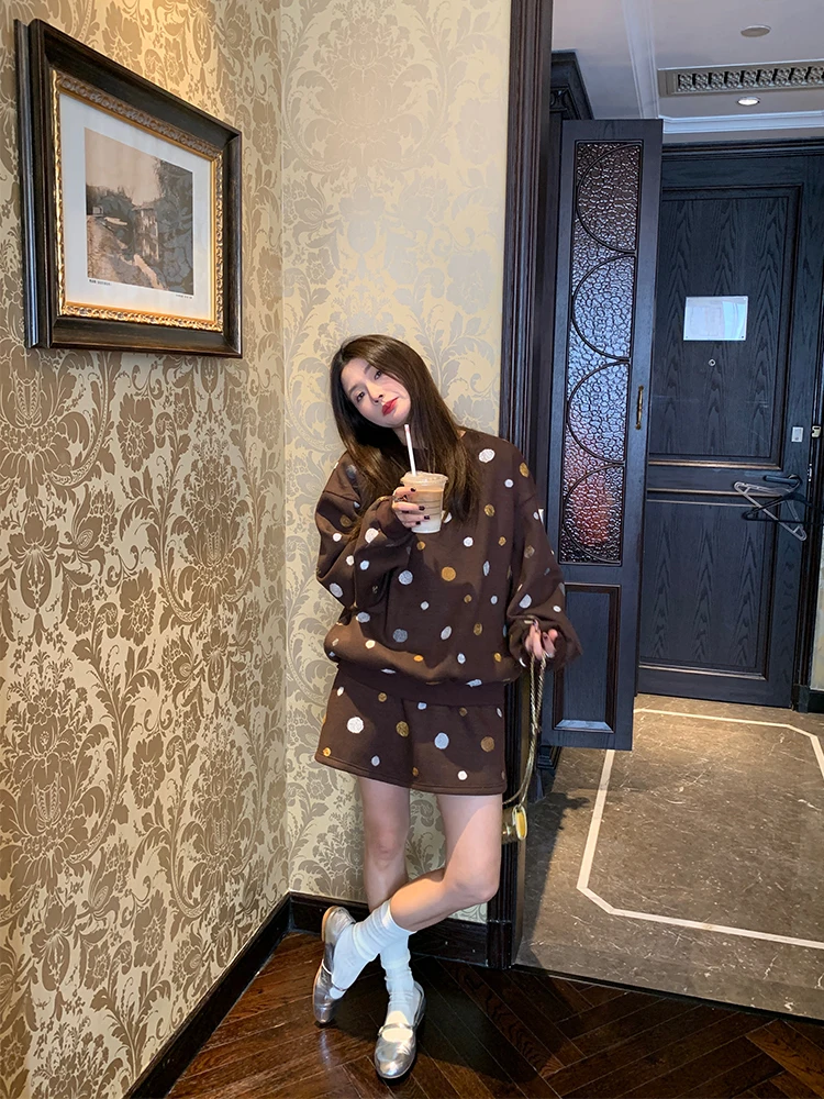 Women's Sportswear Set Loose Fit Sweatirt Jaet plus Skirt Autumn Winter New Arrival Faion plus Size Clothing
Women's Sportswear Set Loose Fit Sweatirt Jaet plus Skirt Autumn Winter New Arrival Faion plus Size Clothing