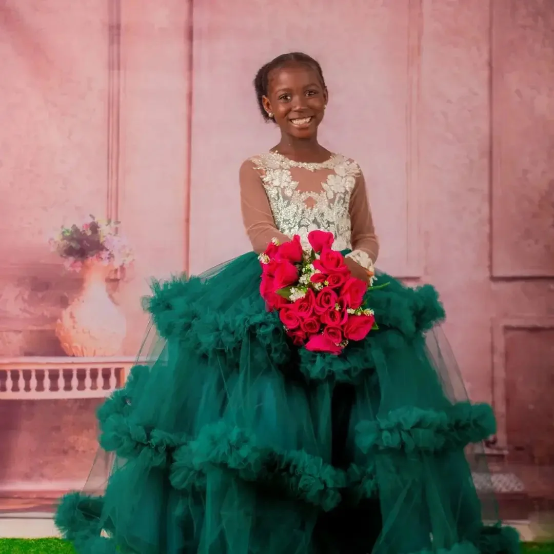Customized Dark Green Flower Girl Dresses For Wedding Appliques Floor Length Child Graduation First Communion Photo Shoot Gown
Customized Dark Green Flower Girl Dresses For Wedding Appliques Floor Length Child Graduation First Communion Photo Shoot Gown