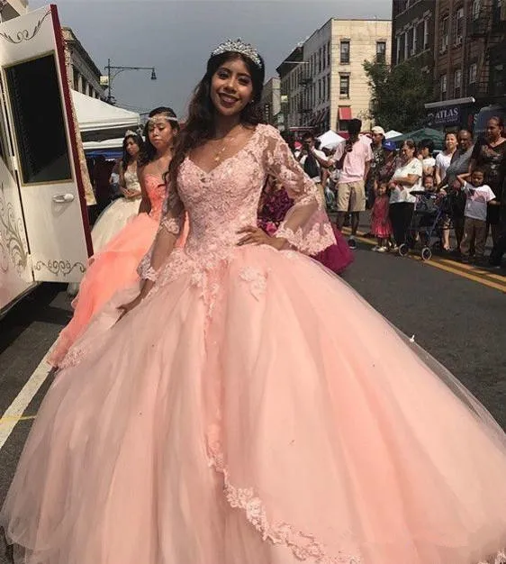 ANGELSBRIDEP Chic Pink Ball Gown 15 Year Old Quinceanera Dresses Beads V-Neck Trumpet Sleeve Brithday Party Vestidos De 15 Años
ANGELSBRIDEP Chic Pink Ball Gown 15 Year Old Quinceanera Dresses Beads V-Neck Trumpet Sleeve Brithday Party Vestidos De 15 Años