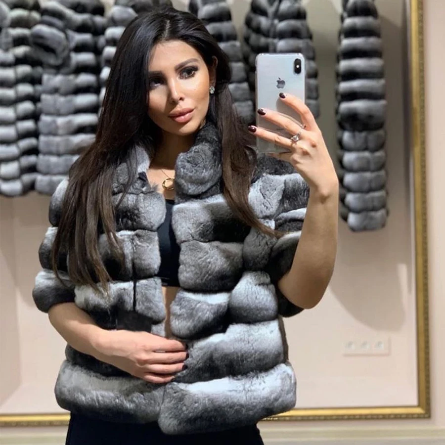 Женская короткая шуба из натурального меха шиншиллы, зимняя теплая шуба из натурального меха кролика рекс
Женская короткая шуба из натурального меха шиншиллы, зимняя теплая шуба из натурального меха кролика рекс