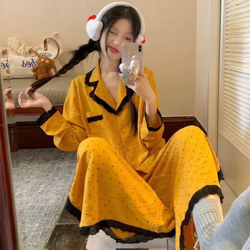 Lounge Girl Style Long Sleeve Pajamas Women Spring Autumn New Sweet Polka Dot Lace Lace Niche Korean Version of Home Wear Set
Lounge Girl Style Long Sleeve Pajamas Women Spring Autumn New Sweet Polka Dot Lace Lace Niche Korean Version of Home Wear Set
