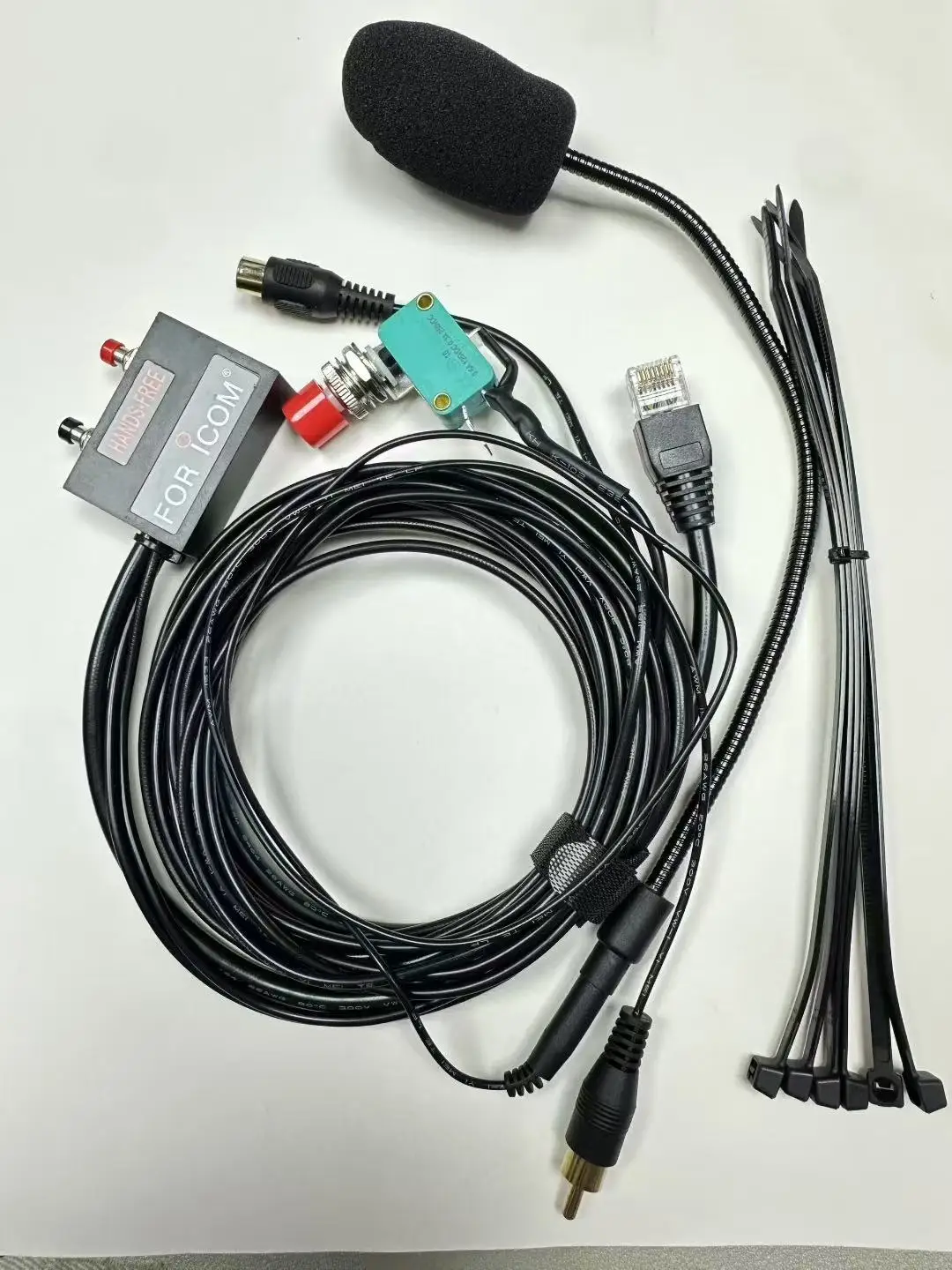 Микрофон громкой связи, 8 контактов для ICOM IC-2720 IC2730 IC-V8000 IC-2200H, автомобильное базовое радио для такси водителя 
Микрофон громкой связи, 8 контактов для ICOM IC-2720 IC2730 IC-V8000 IC-2200H, автомобильное базовое радио для такси водителя