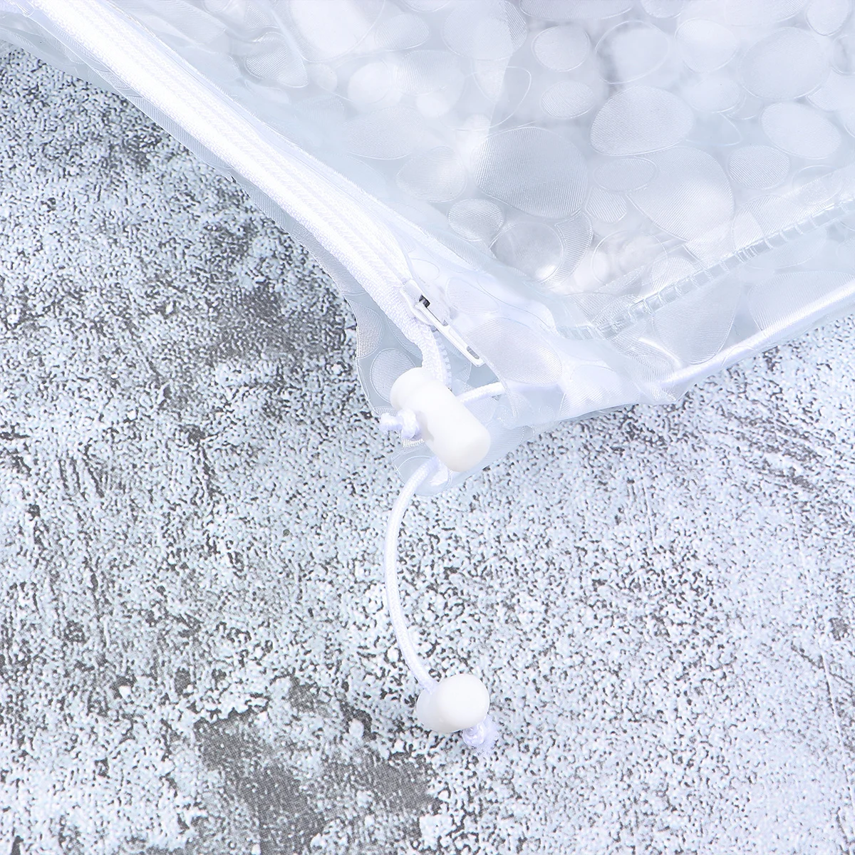 1 Pair Waterproof Rain Shoe Covers Pvc High-Cut Non-Slip Overshoes For Rainy Weather 37-38 White Lightweight Shoe Protector
1 Pair Waterproof Rain Shoe Covers Pvc High-Cut Non-Slip Overshoes For Rainy Weather 37-38 White Lightweight Shoe Protector