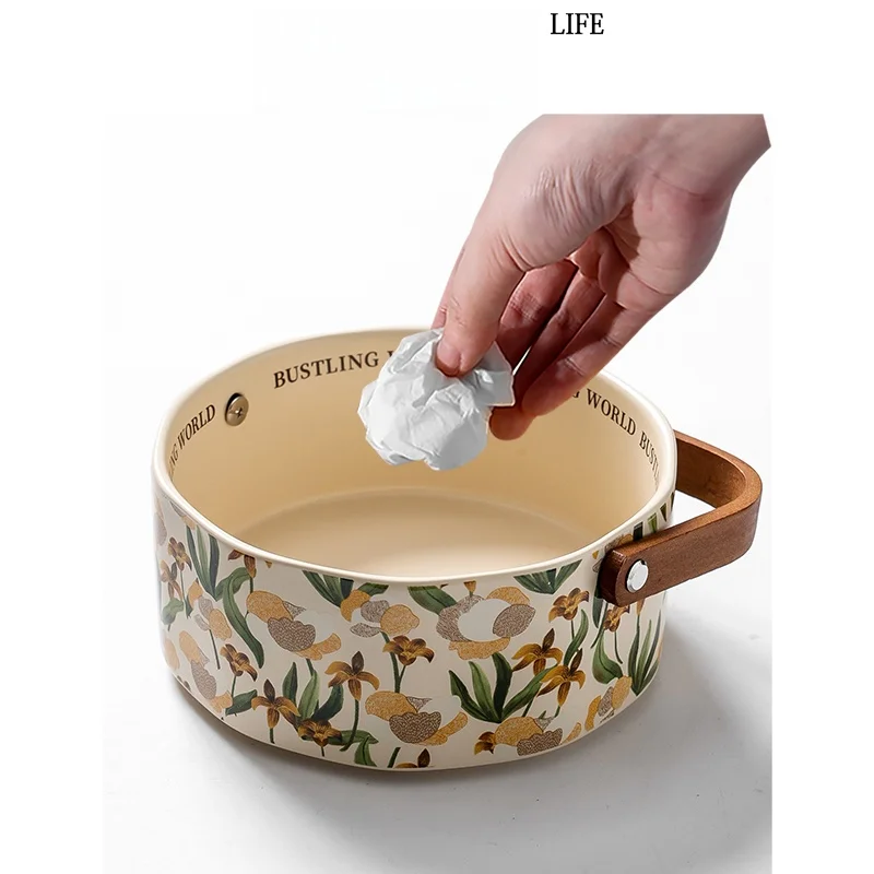 Retro Egg-shaped Desktop Trash Can Living Room Coffee Table Ceramic Home Dining Table Creative Storage Bucket Desktop
Retro Egg-shaped Desktop Trash Can Living Room Coffee Table Ceramic Home Dining Table Creative Storage Bucket Desktop