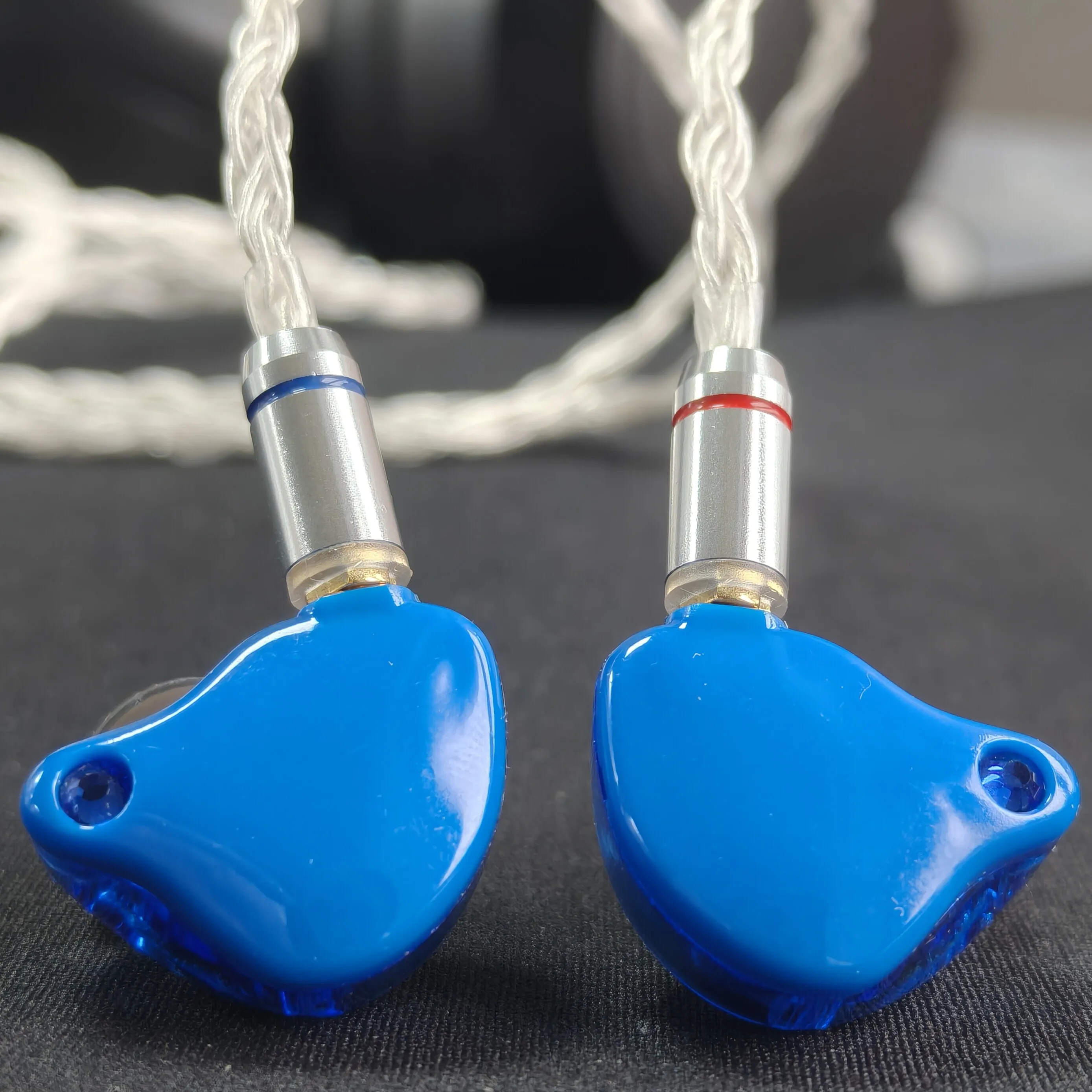 HIFI Strong Magnetic Nano Black Diaphragm Unit In-Ear MMCX Earphones, Fever Upgraded High-end High-value Preferred Version
HIFI Strong Magnetic Nano Black Diaphragm Unit In-Ear MMCX Earphones, Fever Upgraded High-end High-value Preferred Version