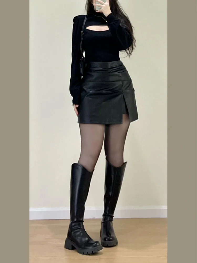 Black PU Leather Pleated Skirt for Women High Waist A-Line Design Autumn Winter plus Size Fashionable Casual Skirts
Black PU Leather Pleated Skirt for Women High Waist A-Line Design Autumn Winter plus Size Fashionable Casual Skirts