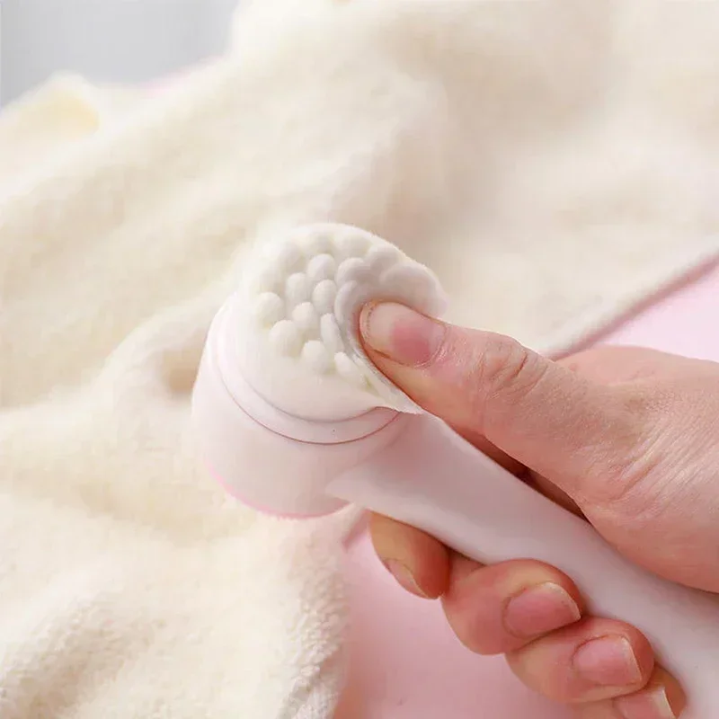 3D Double Silicone Facial Cleansing Brush Manual Massage Facial Brush Soft Bristles Exfoliator Double Sided Face Wash Brush
3D Double Silicone Facial Cleansing Brush Manual Massage Facial Brush Soft Bristles Exfoliator Double Sided Face Wash Brush