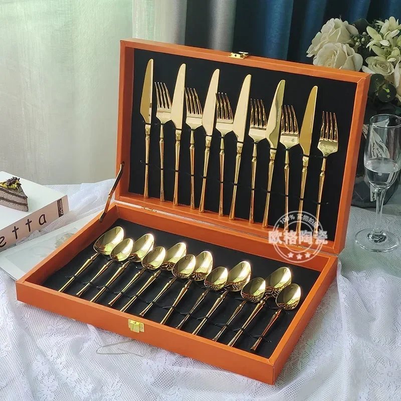 Thickened stainless steel steak knife, fork, and spoon set can be selected whether a gift box is needed or not
Thickened stainless steel steak knife, fork, and spoon set can be selected whether a gift box is needed or not
