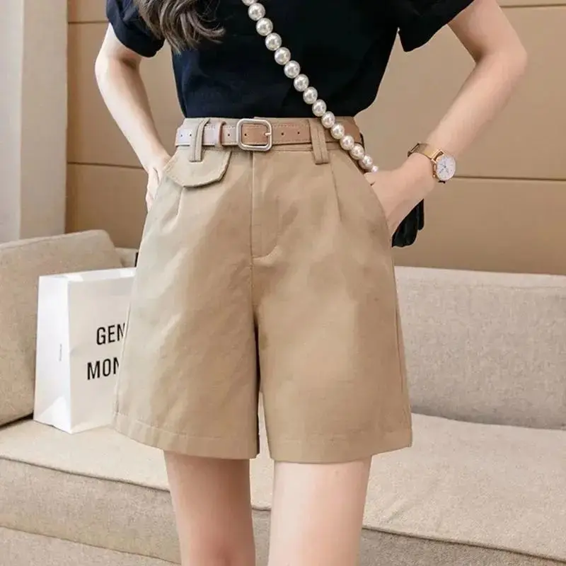 Casual pants women in summer new loose and slimming high waisted solid color versatile wide leg five quarter sport pants
Casual pants women in summer new loose and slimming high waisted solid color versatile wide leg five quarter sport pants