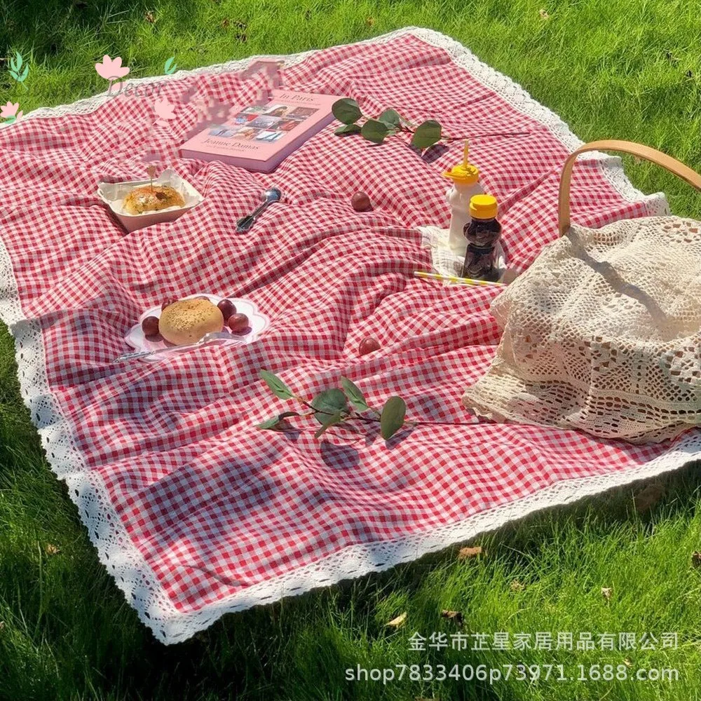 Thickened Moisture Proof Picnic Mat Portable Foldable Outdoor Camping Floor Mat Waterproof Fabric Tablecloth For Beach Travel
Thickened Moisture Proof Picnic Mat Portable Foldable Outdoor Camping Floor Mat Waterproof Fabric Tablecloth For Beach Travel