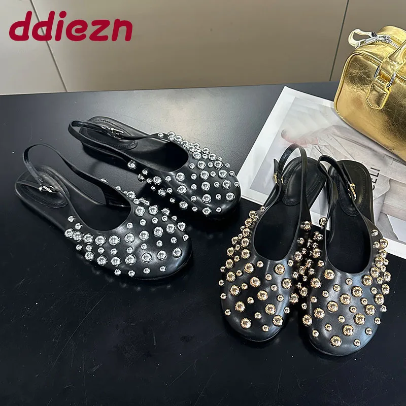 Big Size 43 Fashion Metal Rivet Ladies Flats With Shoes Round Toe Footwear Female Buckle Strap Women Flats Shoes Sandals
Big Size 43 Fashion Metal Rivet Ladies Flats With Shoes Round Toe Footwear Female Buckle Strap Women Flats Shoes Sandals