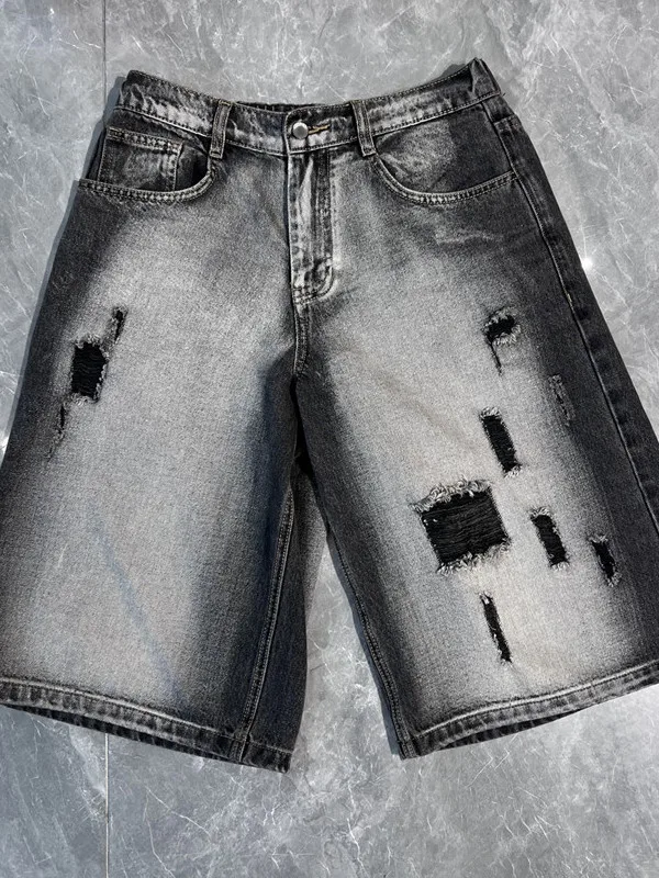Мужские джинсы-шорты в стиле ретро, летние, винтажные, с эффектом потертости, прямые, модные, брендовые, крутые, длиной до колена
Мужские джинсы-шорты в стиле ретро, летние, винтажные, с эффектом потертости, прямые, модные, брендовые, крутые, длиной до колена
