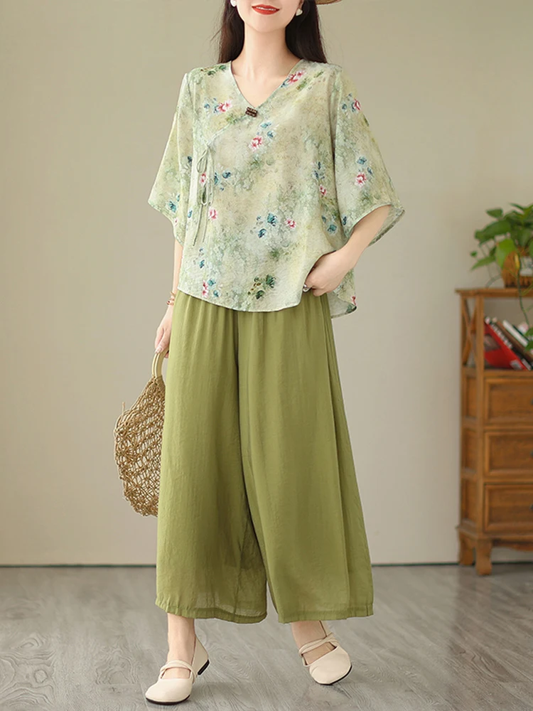 New Chinese Style Summer Fashion Set Women's V-neck Short Sleeve Shirt Wide Leg Pants Cotton Linen Two-piece Set Breathable
New Chinese Style Summer Fashion Set Women's V-neck Short Sleeve Shirt Wide Leg Pants Cotton Linen Two-piece Set Breathable