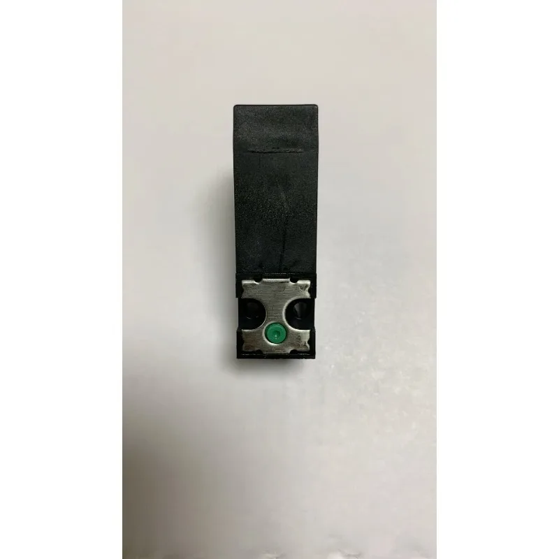 Подходит для печатного соленоидного клапана Roland P.0.. 10bar 1/2.2 W 8010205900002400 2625455
Подходит для печатного соленоидного клапана Roland P.0.. 10bar 1/2.2 W 8010205900002400 2625455