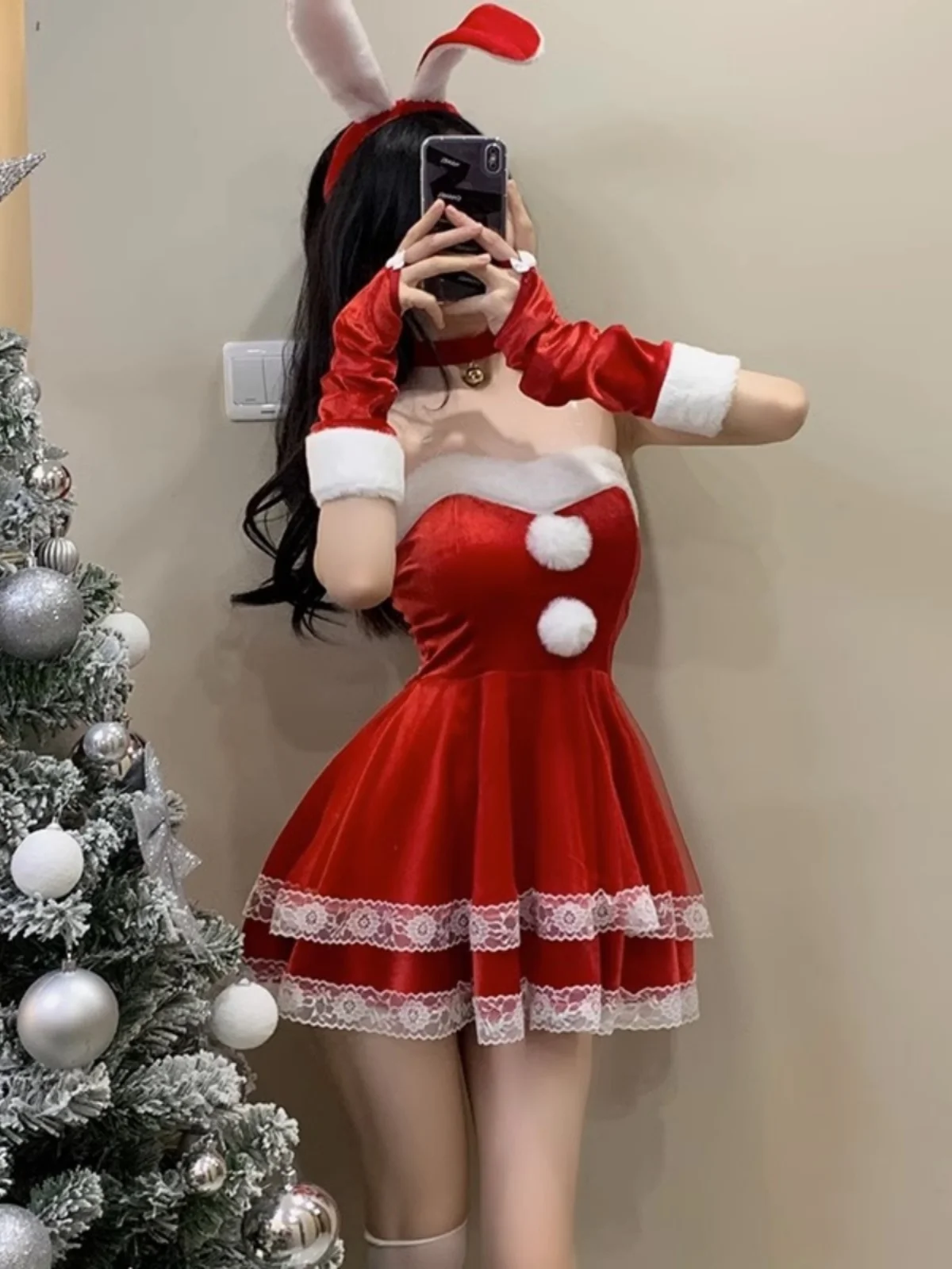 Sexy Rabbit Girl Uniform Costume Set Pure Desire Maid Outfit Halloween Women's Clothing Rabbit Theme New Year Christmas Ensemble
Sexy Rabbit Girl Uniform Costume Set Pure Desire Maid Outfit Halloween Women's Clothing Rabbit Theme New Year Christmas Ensemble