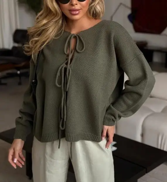 Lace Up Solid Color Sweater New Loose Cardigan Wool Sweater Autumn and Winter New Women's Elegant Solid Color Knitted Jacket
Lace Up Solid Color Sweater New Loose Cardigan Wool Sweater Autumn and Winter New Women's Elegant Solid Color Knitted Jacket