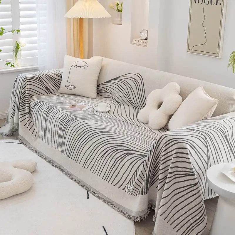 Современный коврик, ткань для чехла на диван, полное покрытие, одеяло, устойчивое к царапинам, защита для дивана, четыре сезона, универсальное буксировочное одеяло для дивана
Современный коврик, ткань для чехла на диван, полное покрытие, одеяло, устойчивое к царапинам, защита для дивана, четыре сезона, универсальное буксировочное одеяло для дивана