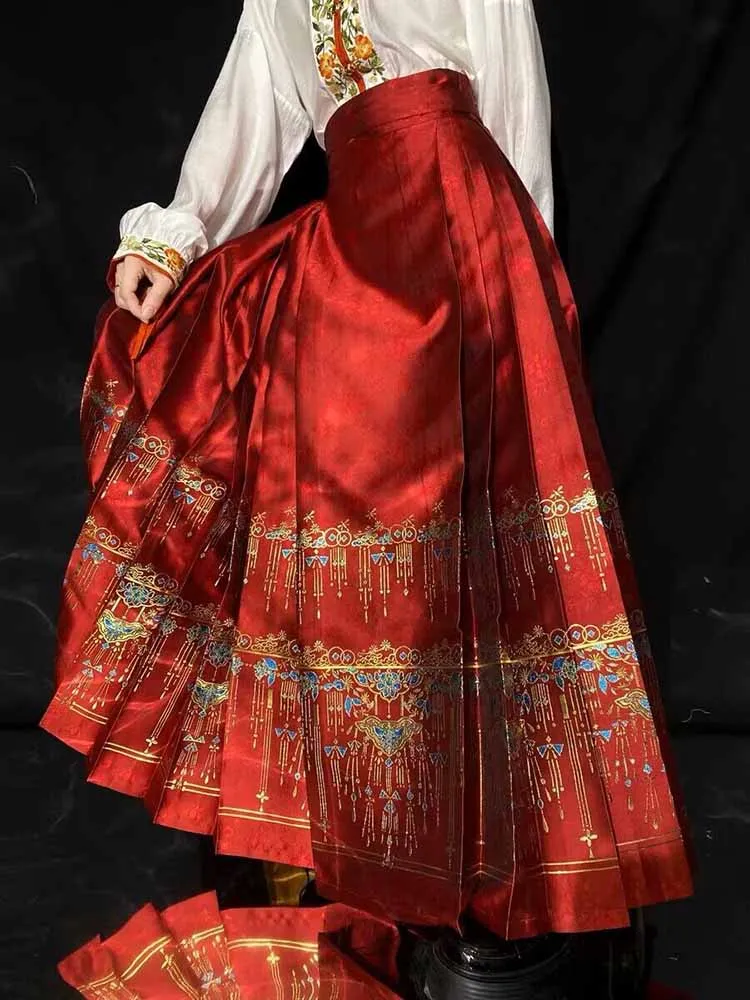 Юбка Hanfu с изображением лошади, Женская китайская винтажная плетеная Золотая юбка Hanfu юбка в складку, красная, синяя, черная юбка с изображением лошади, Женская юбка большого размера XL
Юбка Hanfu с изображением лошади, Женская китайская винтажная плетеная Золотая юбка Hanfu юбка в складку, красная, синяя, черная юбка с изображением лошади, Женская юбка большого размера XL