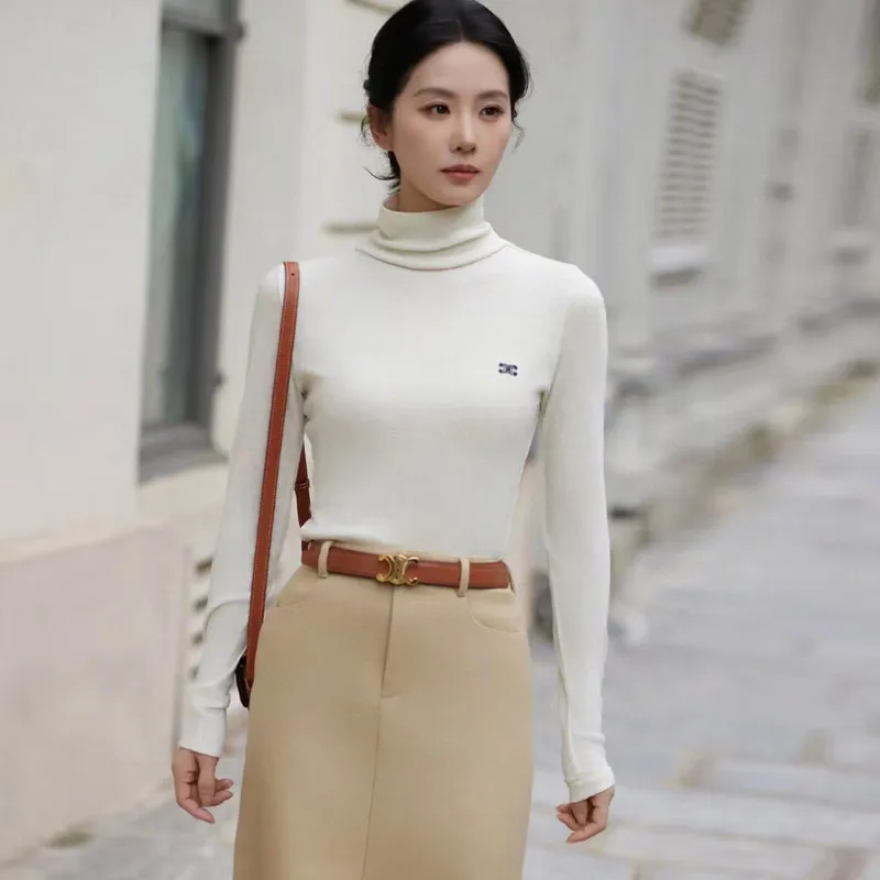 Ele High Collar Embroidered Letter T-irt Slim Fit Long Sve Base irt Simple Design for Women Cotton Breathable
Ele High Collar Embroidered Letter T-irt Slim Fit Long Sve Base irt Simple Design for Women Cotton Breathable