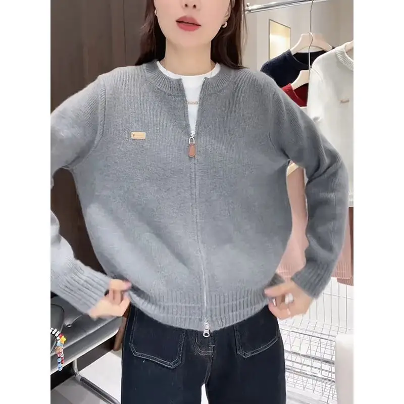 Korean Casual Double Zipper Round Neck Long Sleeve Knitted Cardigan Jacket Women's Loose Sweater Layered Top
Korean Casual Double Zipper Round Neck Long Sleeve Knitted Cardigan Jacket Women's Loose Sweater Layered Top