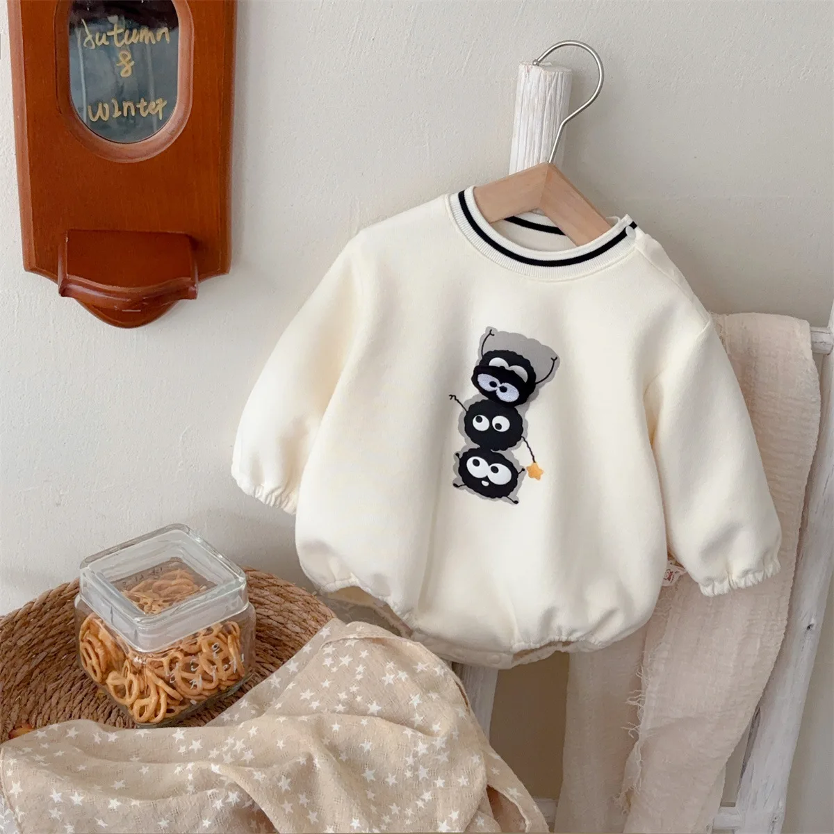 2025 Ins Autumn Infant Baby Boys Rompers Newborn Boys Triangle Bodysuits Long Sleeved Round Neck Kid Boys Outwear Jumpsuits
2025 Ins Autumn Infant Baby Boys Rompers Newborn Boys Triangle Bodysuits Long Sleeved Round Neck Kid Boys Outwear Jumpsuits
