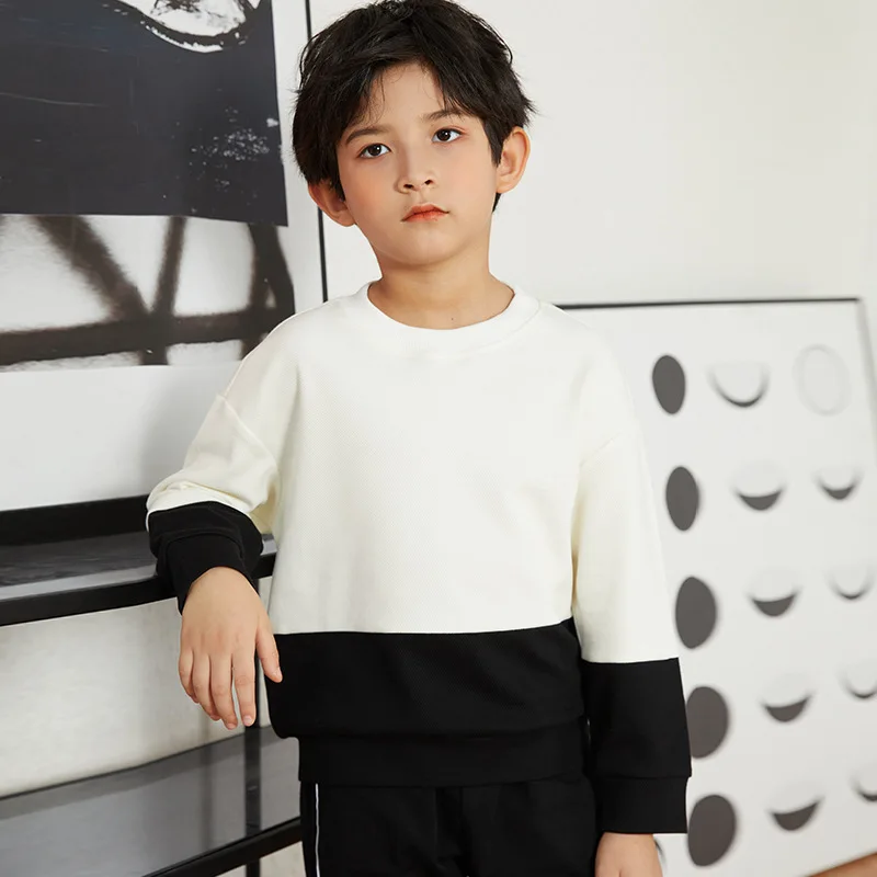Boys girls matching color 2024 new children's spring long-sleeved top tide in children's spring and autumn children's clothing
Boys girls matching color 2024 new children's spring long-sleeved top tide in children's spring and autumn children's clothing