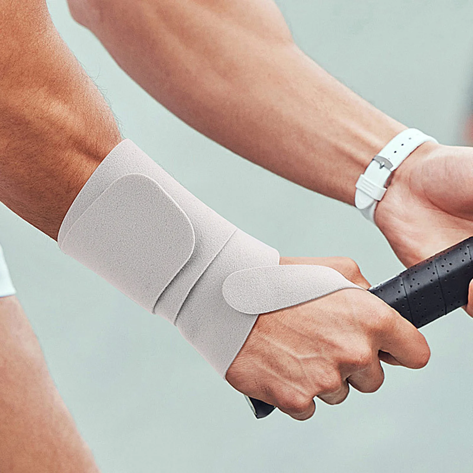 Self-Adhesive Adjustable Wrist Brace With Thumb Support Breathable Non Slip Compression Wrap For Tendonitis Carpal Tunnel
Self-Adhesive Adjustable Wrist Brace With Thumb Support Breathable Non Slip Compression Wrap For Tendonitis Carpal Tunnel