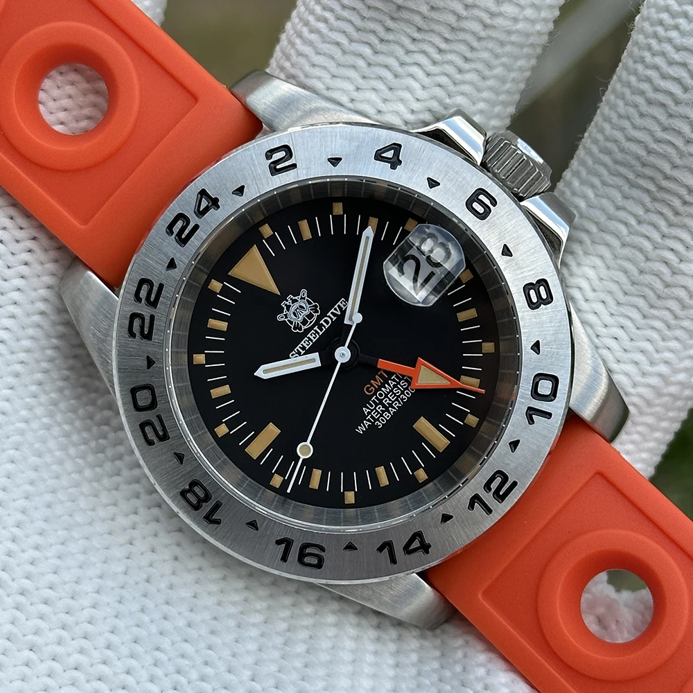 STEELDIVE Men GMT Watch 40.5mm Military Automatic Mechanical Wristwatch 30ATM BGW-9 Luminous Sapphire NH34 Steel Bezel 4 Hands
STEELDIVE Men GMT Watch 40.5mm Military Automatic Mechanical Wristwatch 30ATM BGW-9 Luminous Sapphire NH34 Steel Bezel 4 Hands