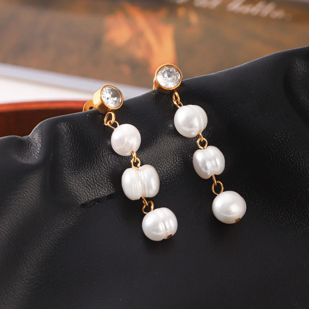 Long Tassel Freshwater Pearl Earrings PVD Gold Plated Stainless Steel For Women CZ Wedding Party Gift Luxury Jewelry
Long Tassel Freshwater Pearl Earrings PVD Gold Plated Stainless Steel For Women CZ Wedding Party Gift Luxury Jewelry