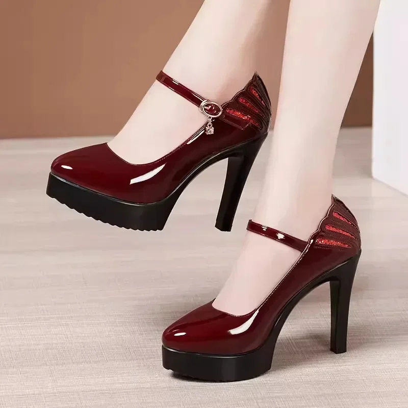 6cm 11cm Small Size 32-43 Elegant Patent Leather Shoes Woman Platform Pumps Spring Block High Heels Shoes for Office Model W496
6cm 11cm Small Size 32-43 Elegant Patent Leather Shoes Woman Platform Pumps Spring Block High Heels Shoes for Office Model W496