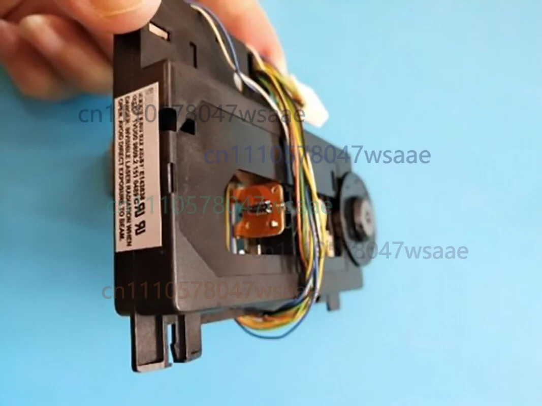 1pcs VAM1202/12 New Optical Pickup Laser Lens with Mechanism CDM12.1 VAM12.1 HS824
1pcs VAM1202/12 New Optical Pickup Laser Lens with Mechanism CDM12.1 VAM12.1 HS824