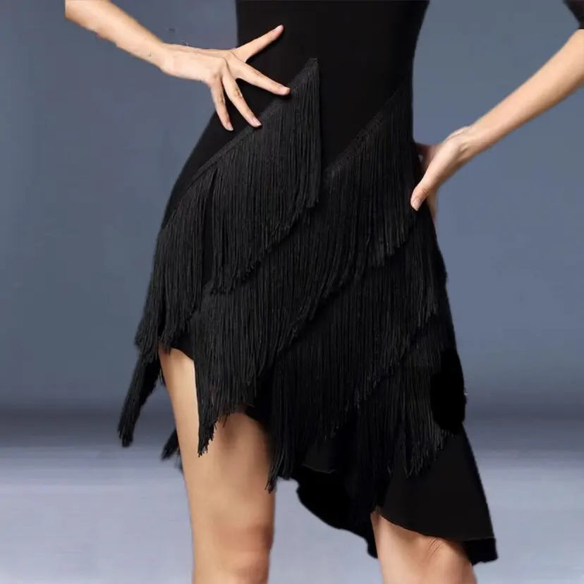 New adult Latin dance outfit fringed dress that fits well for female professional training and competition, modern dance attire
New adult Latin dance outfit fringed dress that fits well for female professional training and competition, modern dance attire