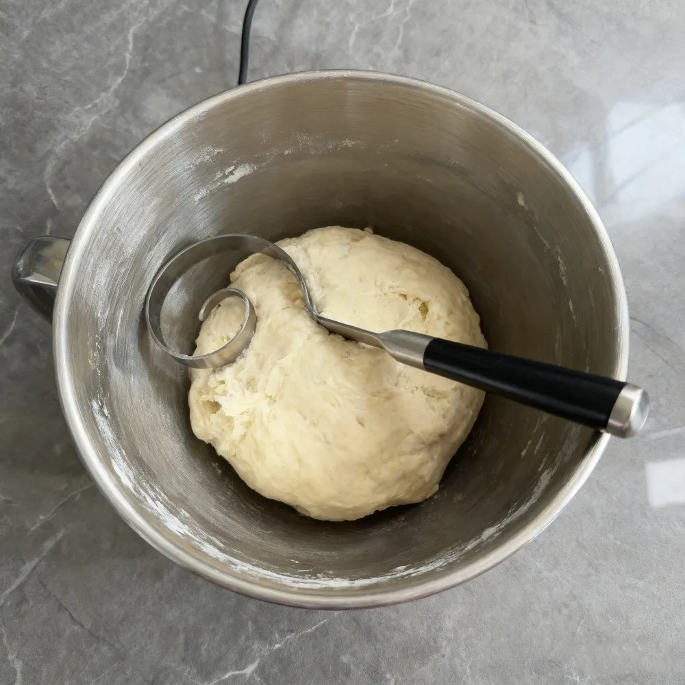 Handheld Stainless Steel Dough Whisk Anti-stick Rust-proof Dough Mixer Stick Professional Ergonomic Handle Dough Blending Tool
Handheld Stainless Steel Dough Whisk Anti-stick Rust-proof Dough Mixer Stick Professional Ergonomic Handle Dough Blending Tool
