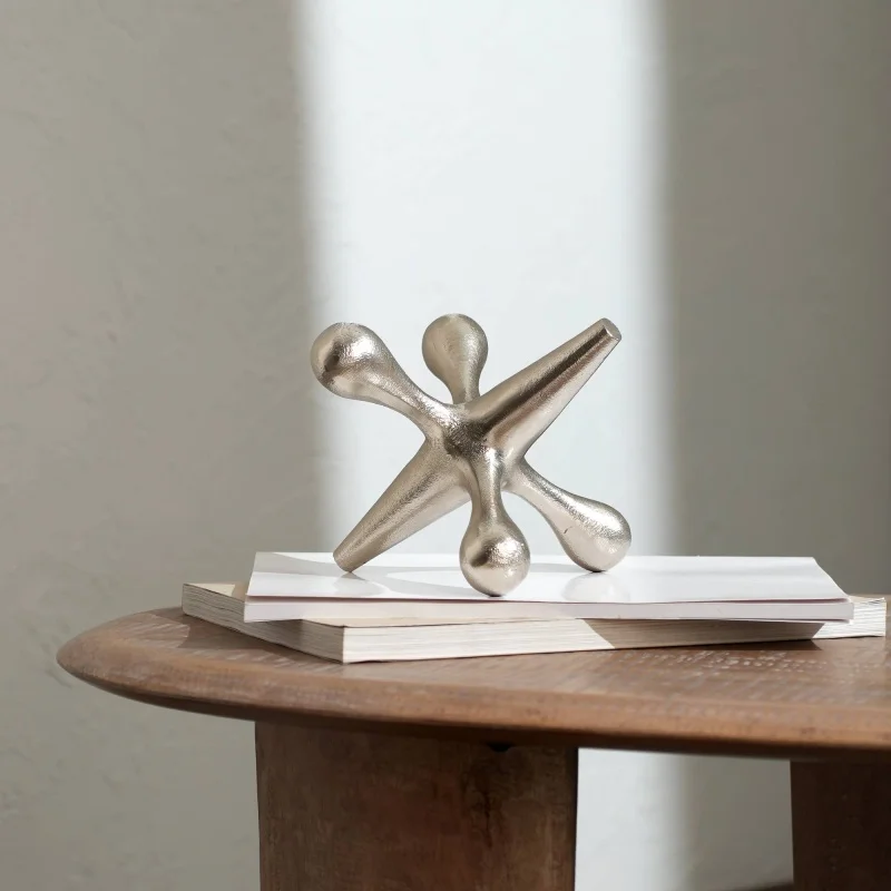 Decorative Cast Aluminium Silver Color Jack Paperweight
Decorative Cast Aluminium Silver Color Jack Paperweight