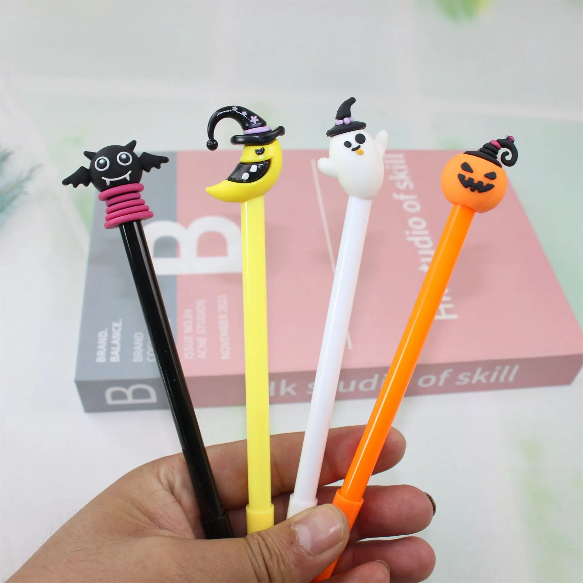 12 Pcs Halloween Funny Series Creative Soft Rubber Head Student Flower Gel Pen Gift Neutral Pen Back To School
12 Pcs Halloween Funny Series Creative Soft Rubber Head Student Flower Gel Pen Gift Neutral Pen Back To School