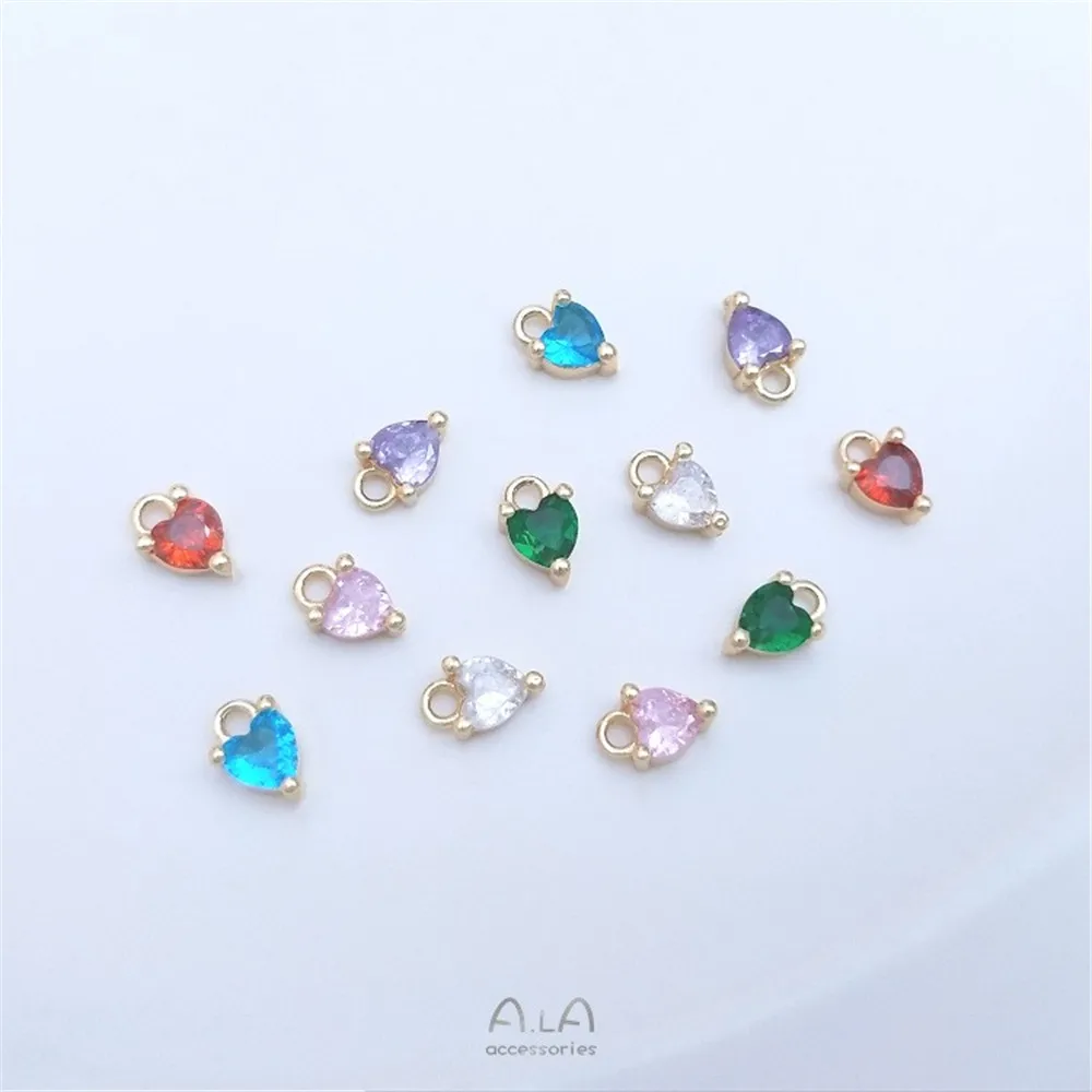 14K Gold Three-claw Inlaid Peach Heart-shaped Heart-shaped Zircon Pendant Diy Bracelet Earrings Jewelry Small Pendant
14K Gold Three-claw Inlaid Peach Heart-shaped Heart-shaped Zircon Pendant Diy Bracelet Earrings Jewelry Small Pendant