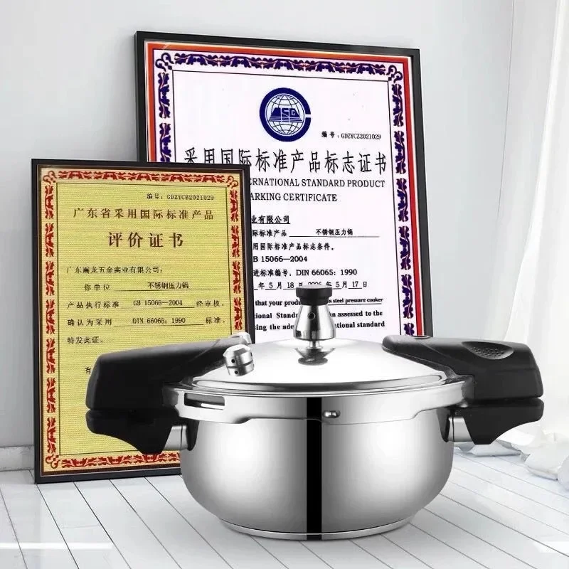 18cm Pressure cooker stainless steel Pots and pans Non stick pan pressure cooker Kitchen accessories induction cooker general 
18cm Pressure cooker stainless steel Pots and pans Non stick pan pressure cooker Kitchen accessories induction cooker general