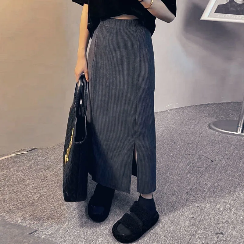 2023 Autumn Winter Fashion Women Skirts Corduroy High Waist Split Slim A-Line Skirt Casual Loose Simple Warm Ankle-Length Skirts
2023 Autumn Winter Fashion Women Skirts Corduroy High Waist Split Slim A-Line Skirt Casual Loose Simple Warm Ankle-Length Skirts